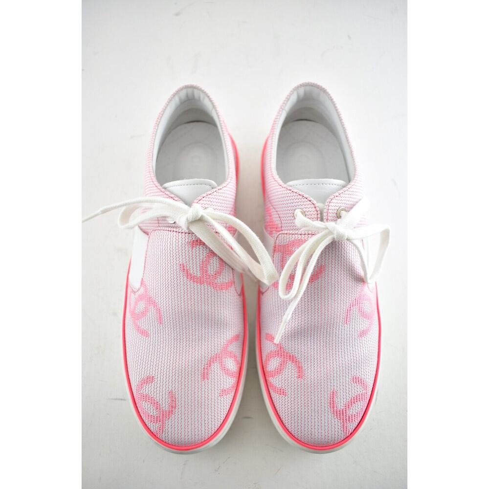 Chanel 18P Neon Pink White CC Slip On Lace Up Flat Runner Trainer Sneaker 39.5 - Picture 8 of 12